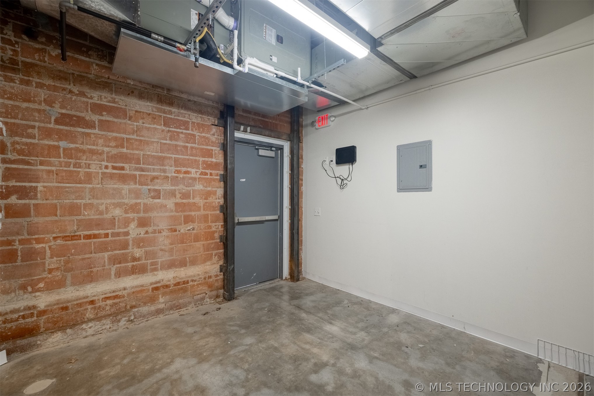 1207 S Lewis Avenue Tulsa OK 74104