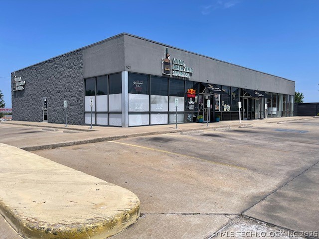 1427 N Country Club Road Ada OK 74820