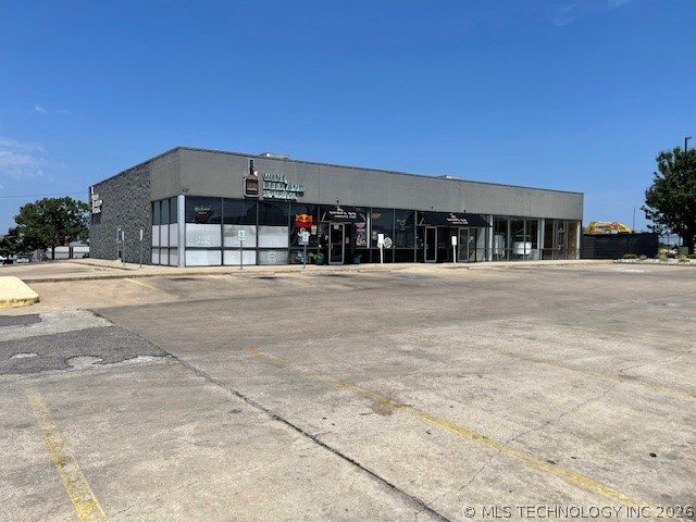 1427 N Country Club Road Ada OK 74820