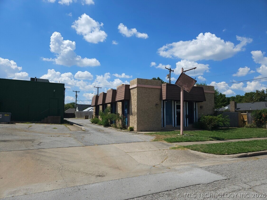 3010 S 94th East Avenue Tulsa OK 74129