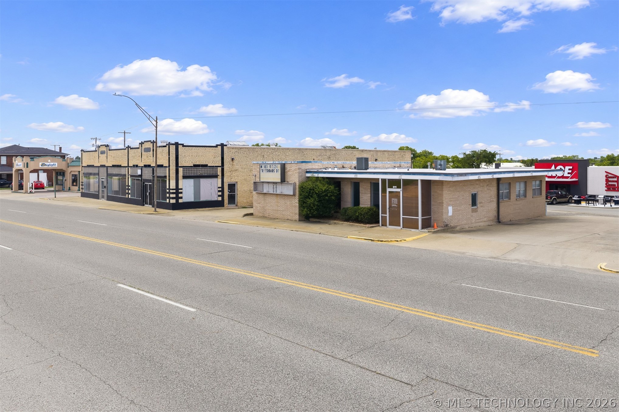 811 W Broadway Street Ardmore OK 73401