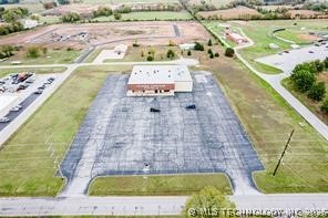 1109 N 3rd Street Grove OK 74344