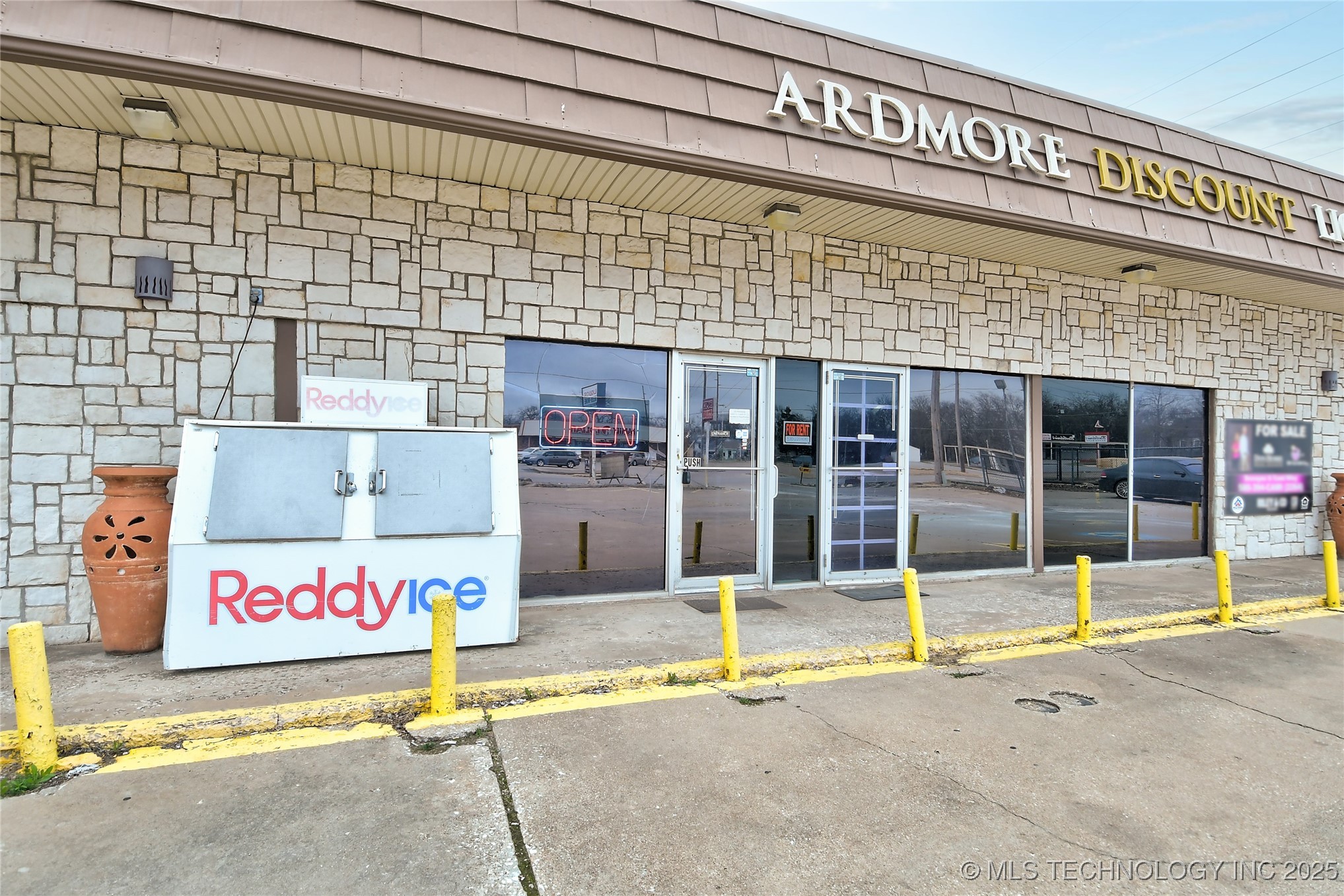 420 S Washington Street Ardmore OK 73401