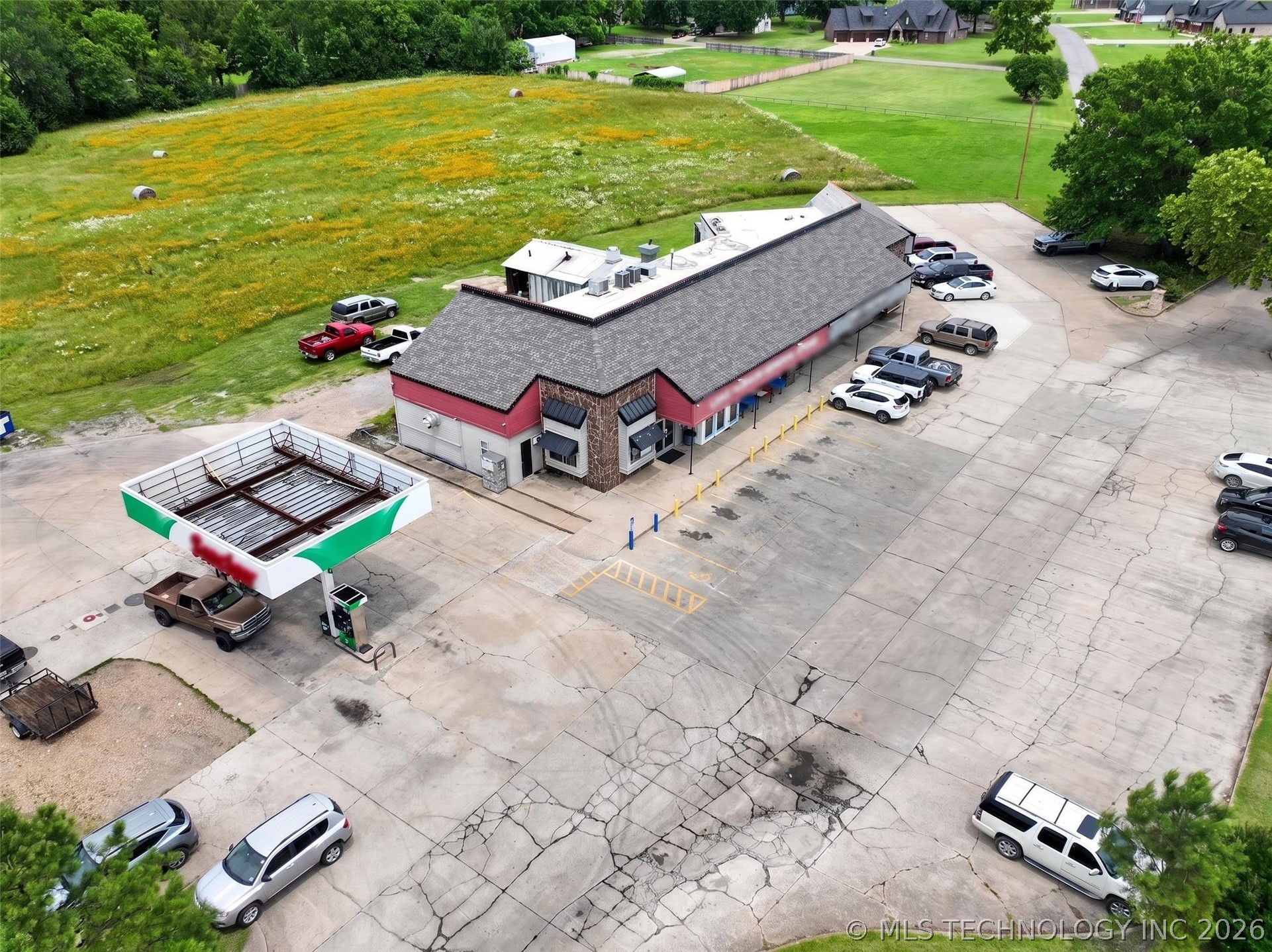 96 Lakeland Drive Pryor OK 74361