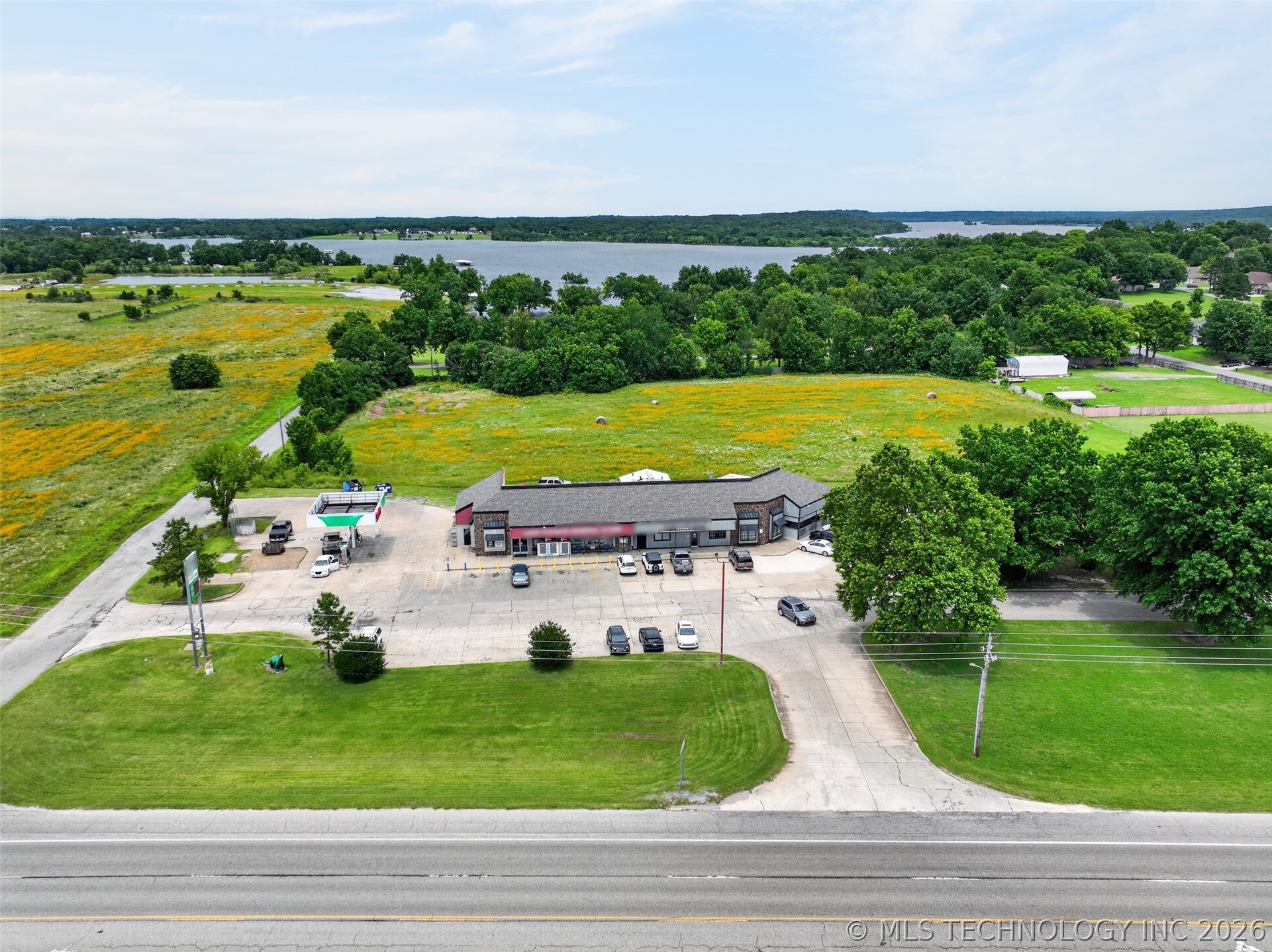 96 Lakeland Drive Pryor OK 74361