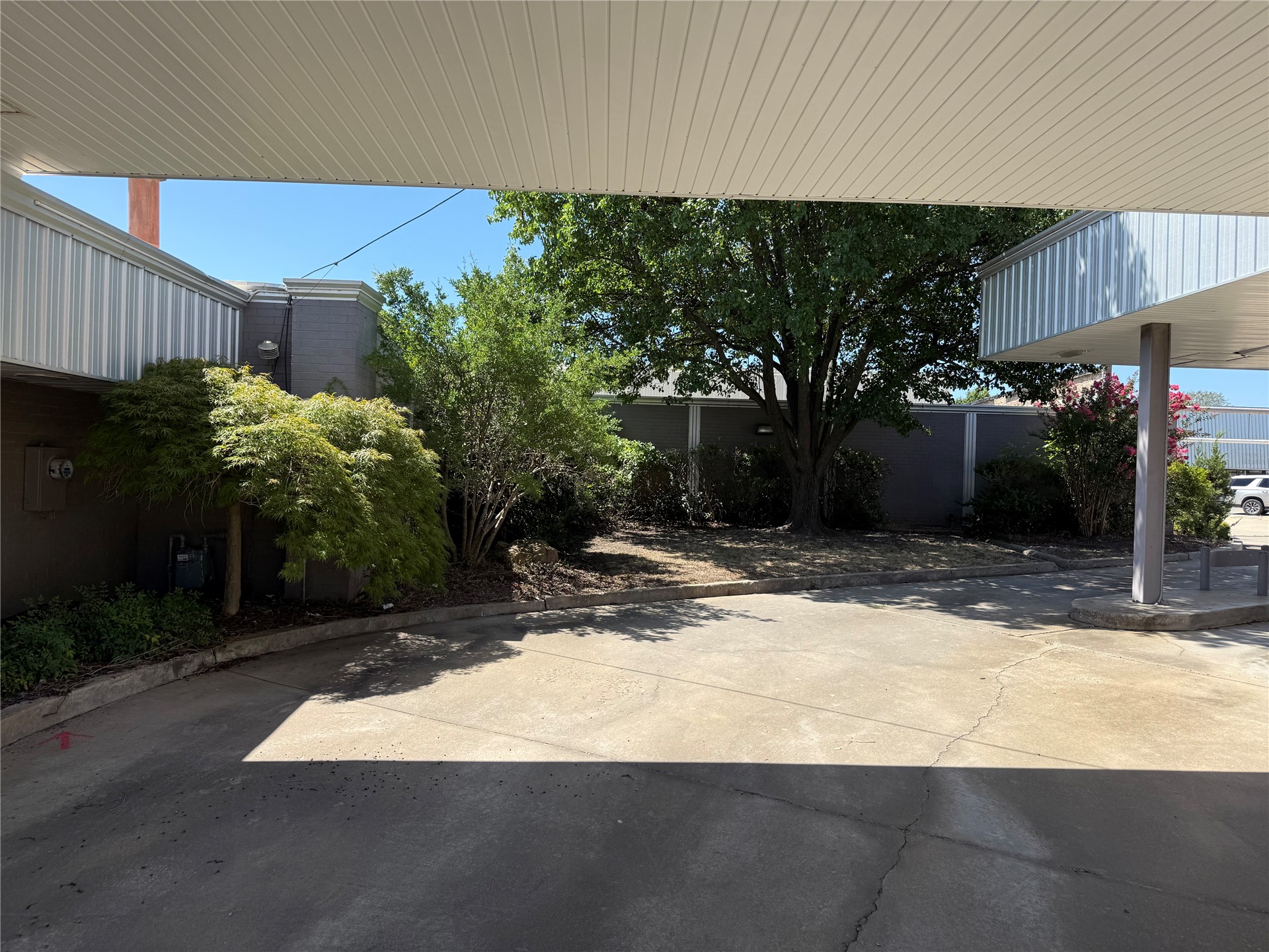 302 W Bdwy Okemah OK 74859