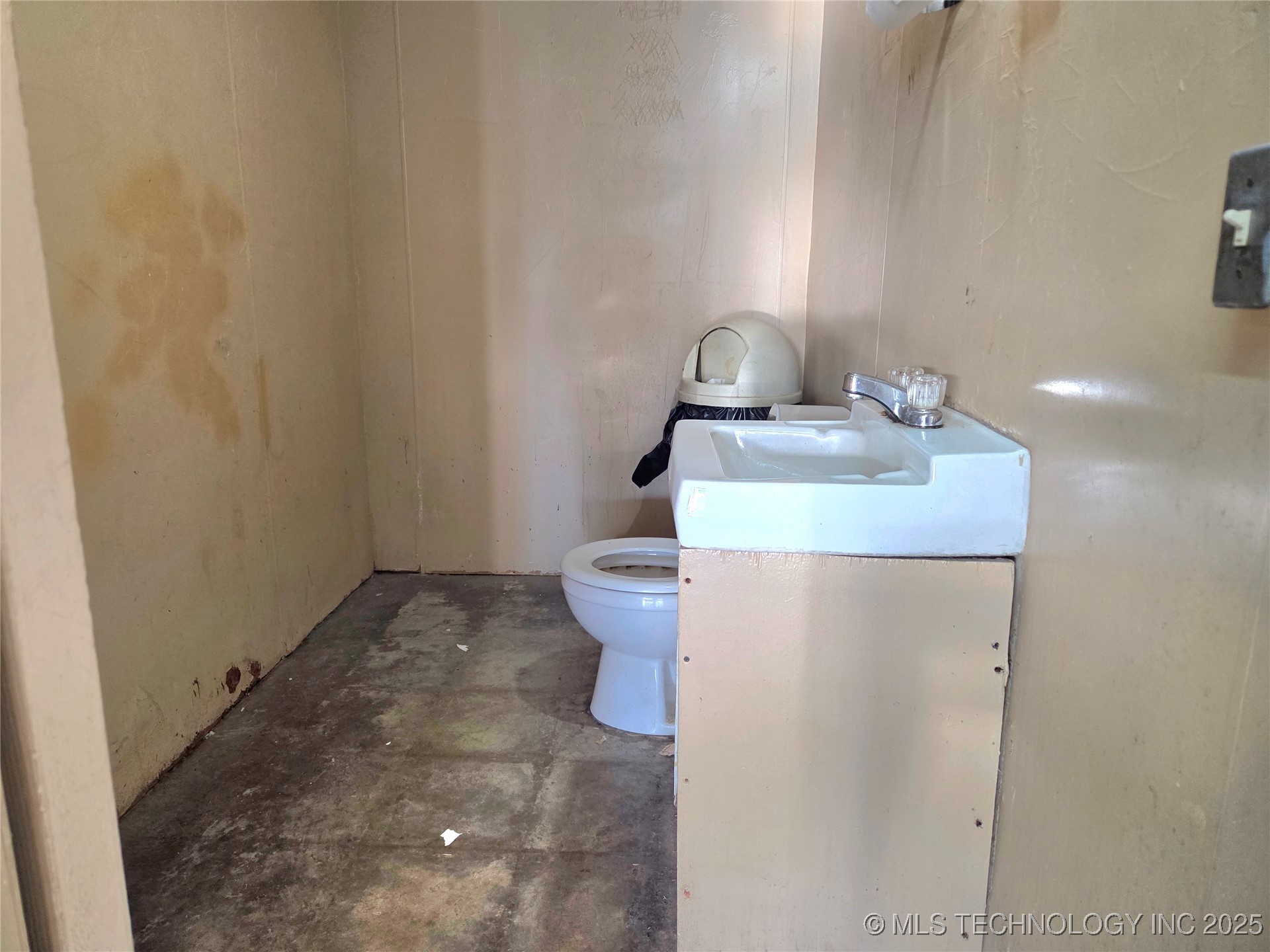 70912 Highway 59 Westville OK 74965