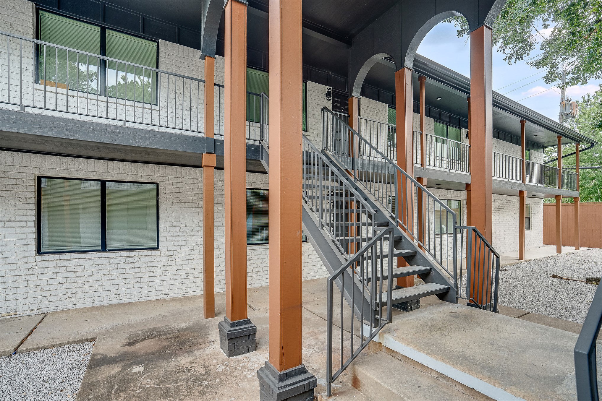 1150 S Quaker Avenue Tulsa OK 74120