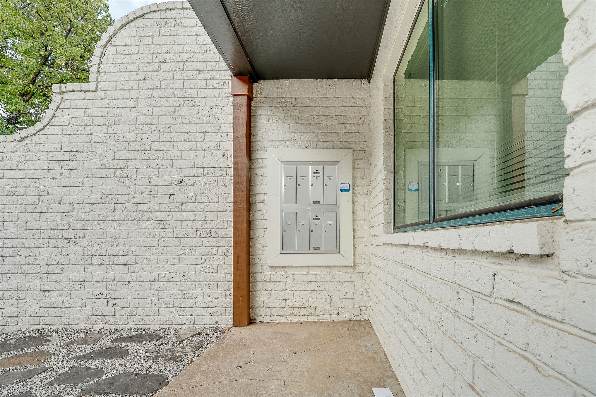 1150 S Quaker Avenue Tulsa OK 74120