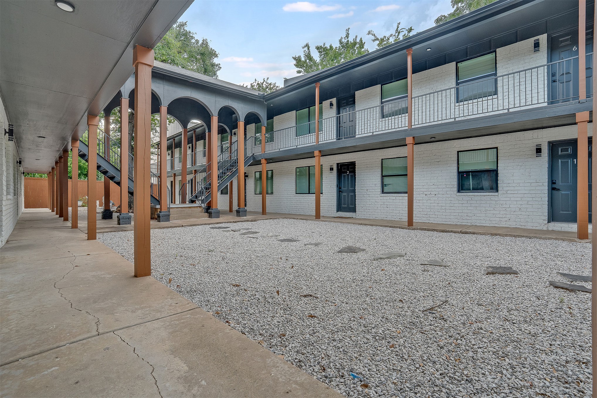 1150 S Quaker Avenue Tulsa OK 74120