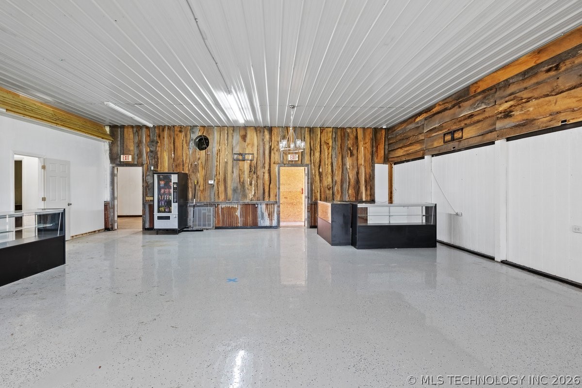 6177 W Highway 70 Highway Mead OK 73449