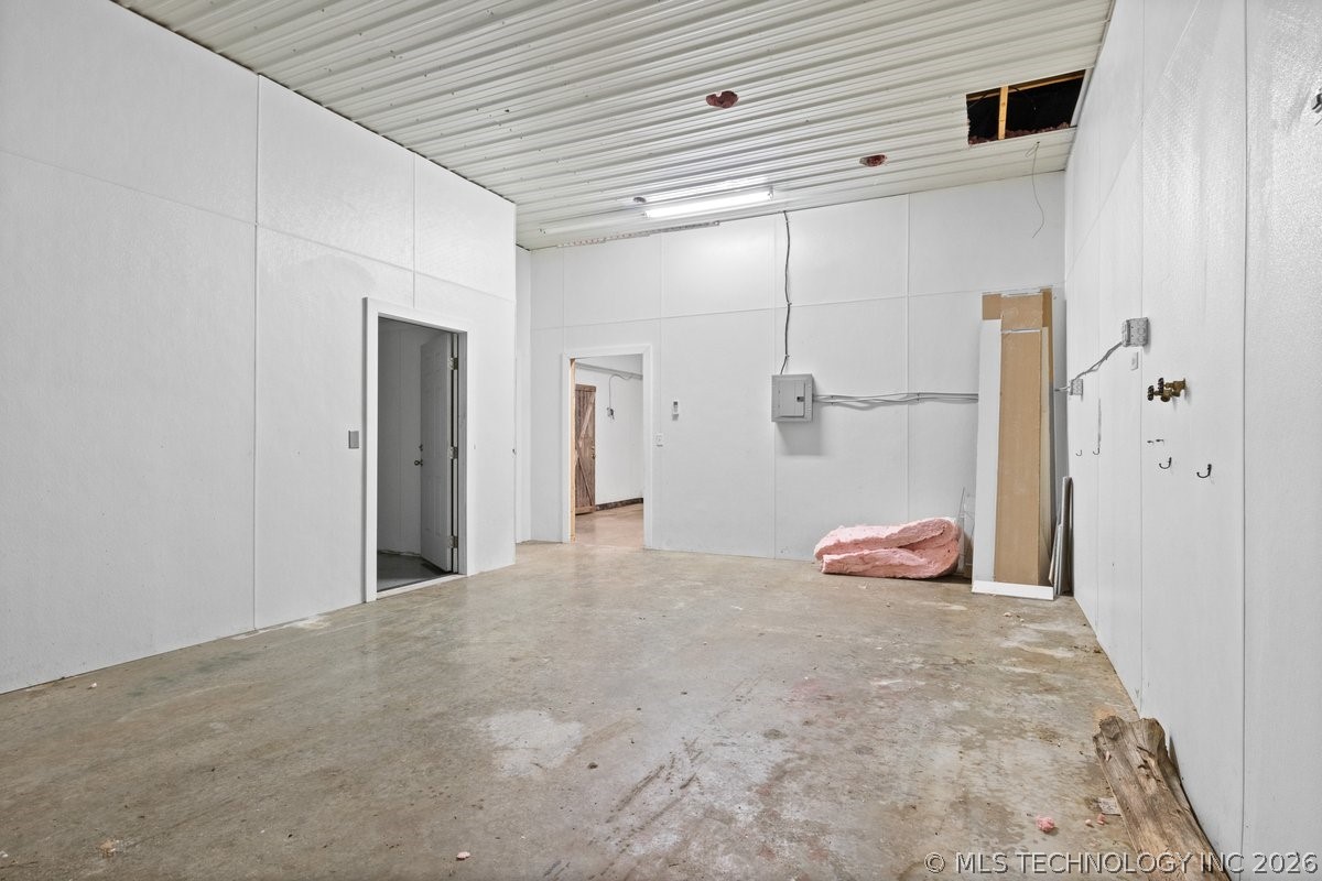 6177 W Highway 70 Highway Mead OK 73449