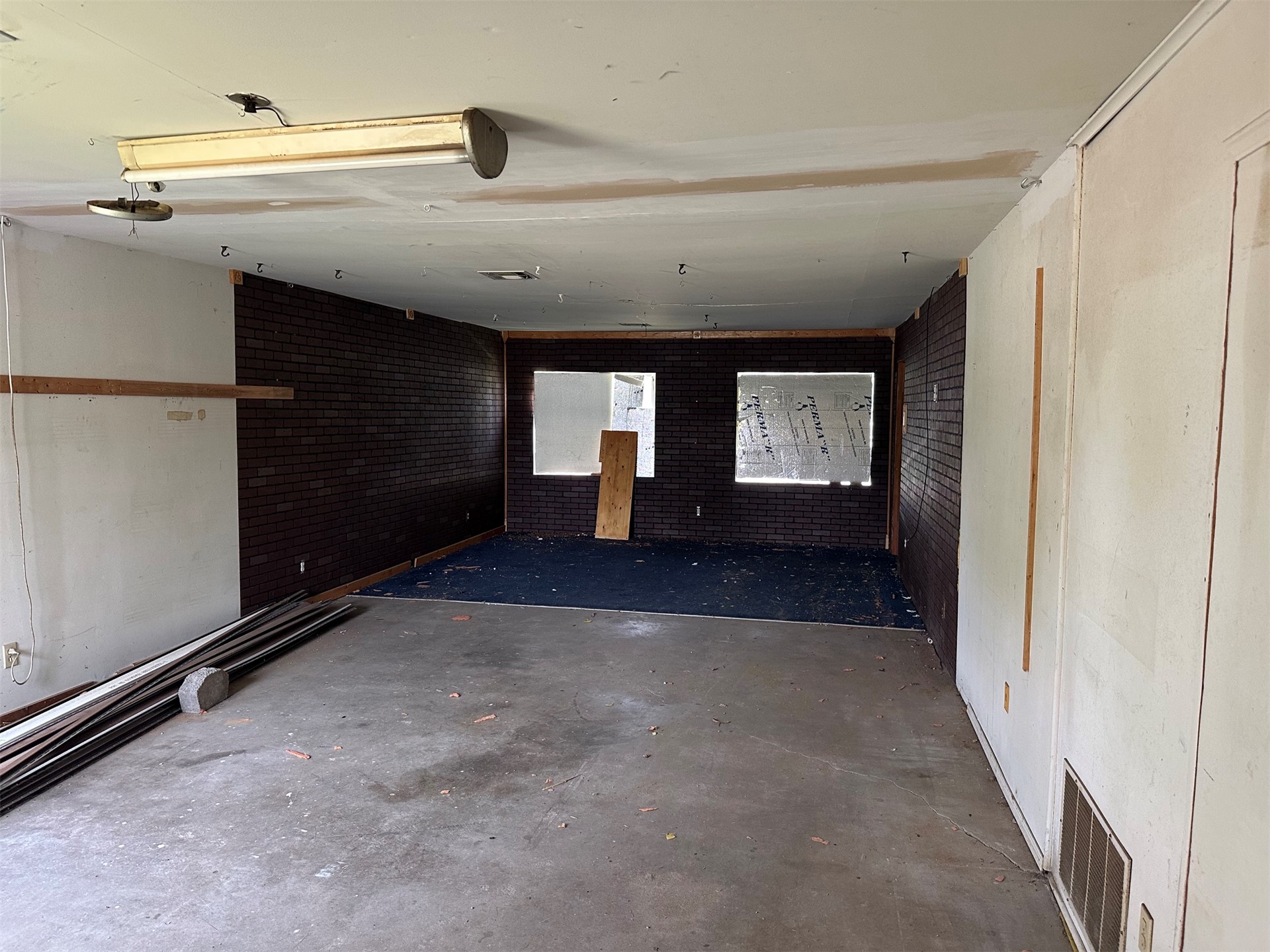 417 W Cherokee Street Wagoner OK 74467