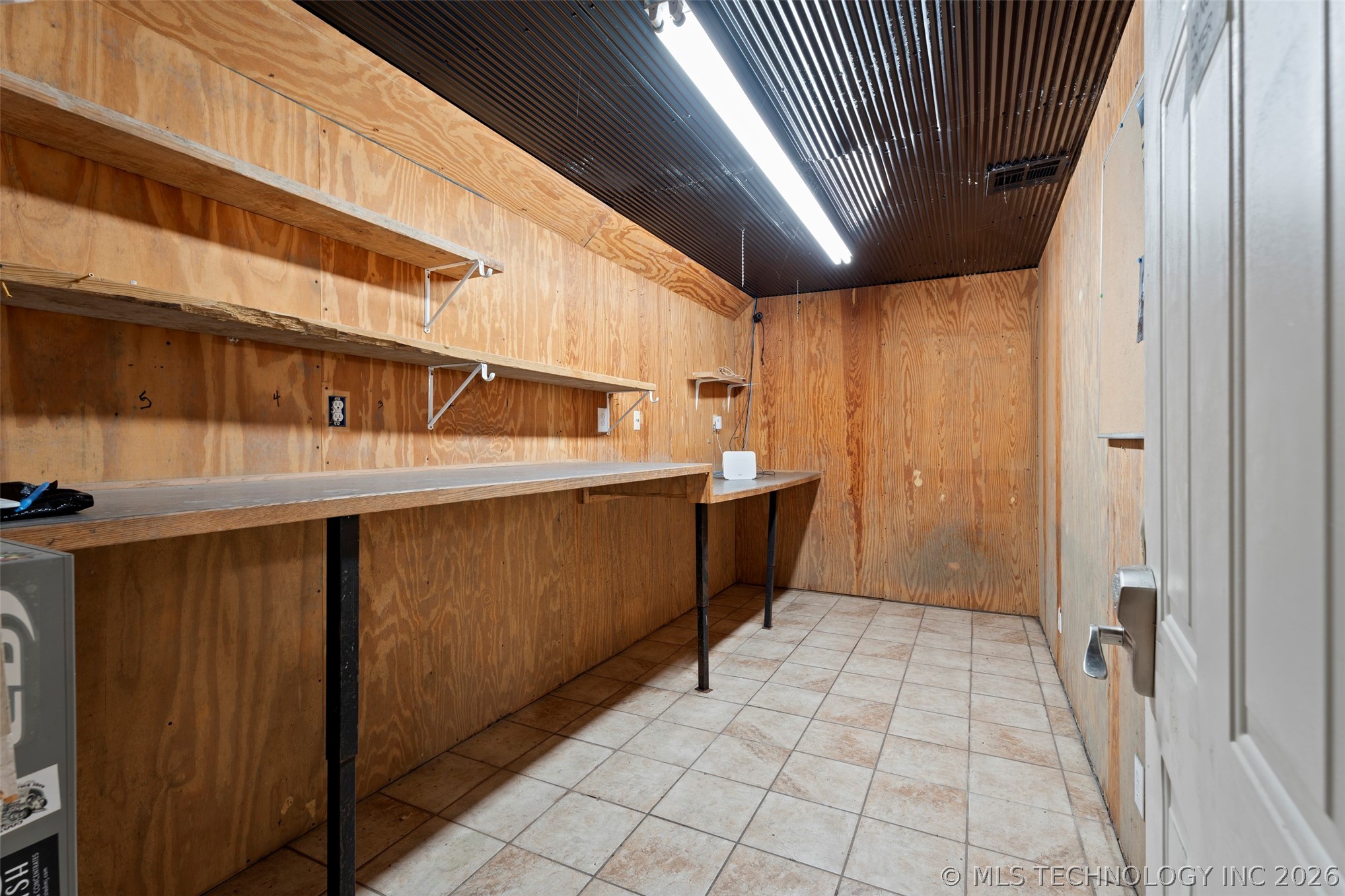 57530 E Us Highway 59 Fairland OK 74343