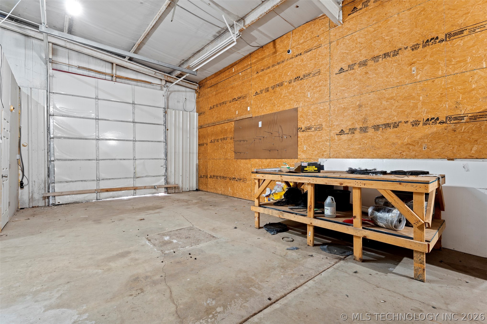 57530 E Us Highway 59 Fairland OK 74343