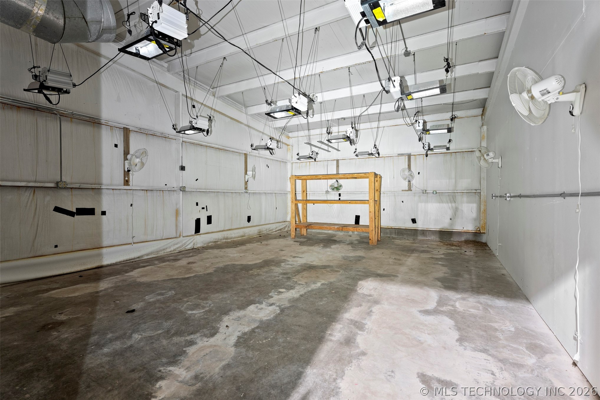 57530 E Us Highway 59 Fairland OK 74343