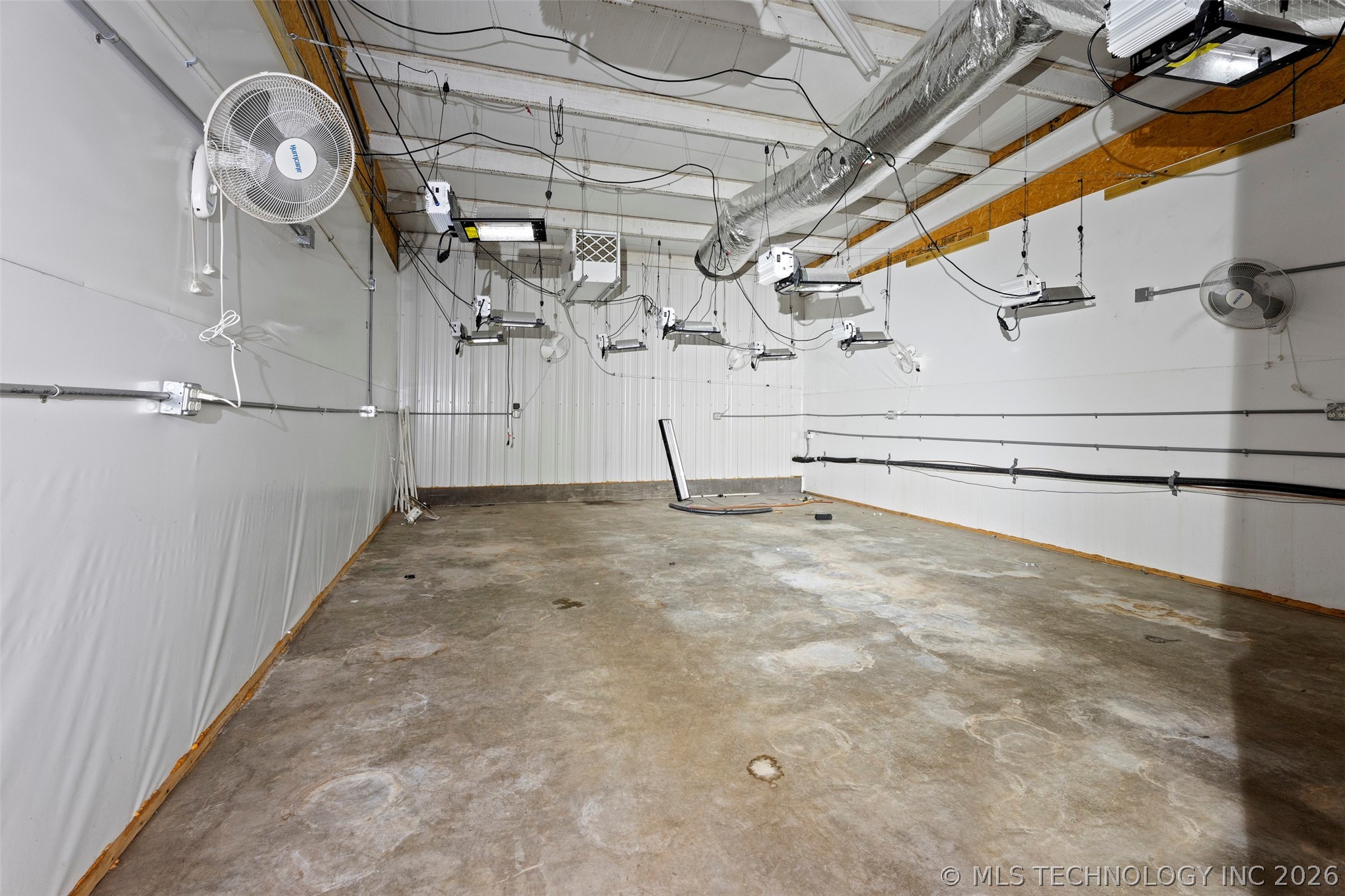 57530 E Us Highway 59 Fairland OK 74343