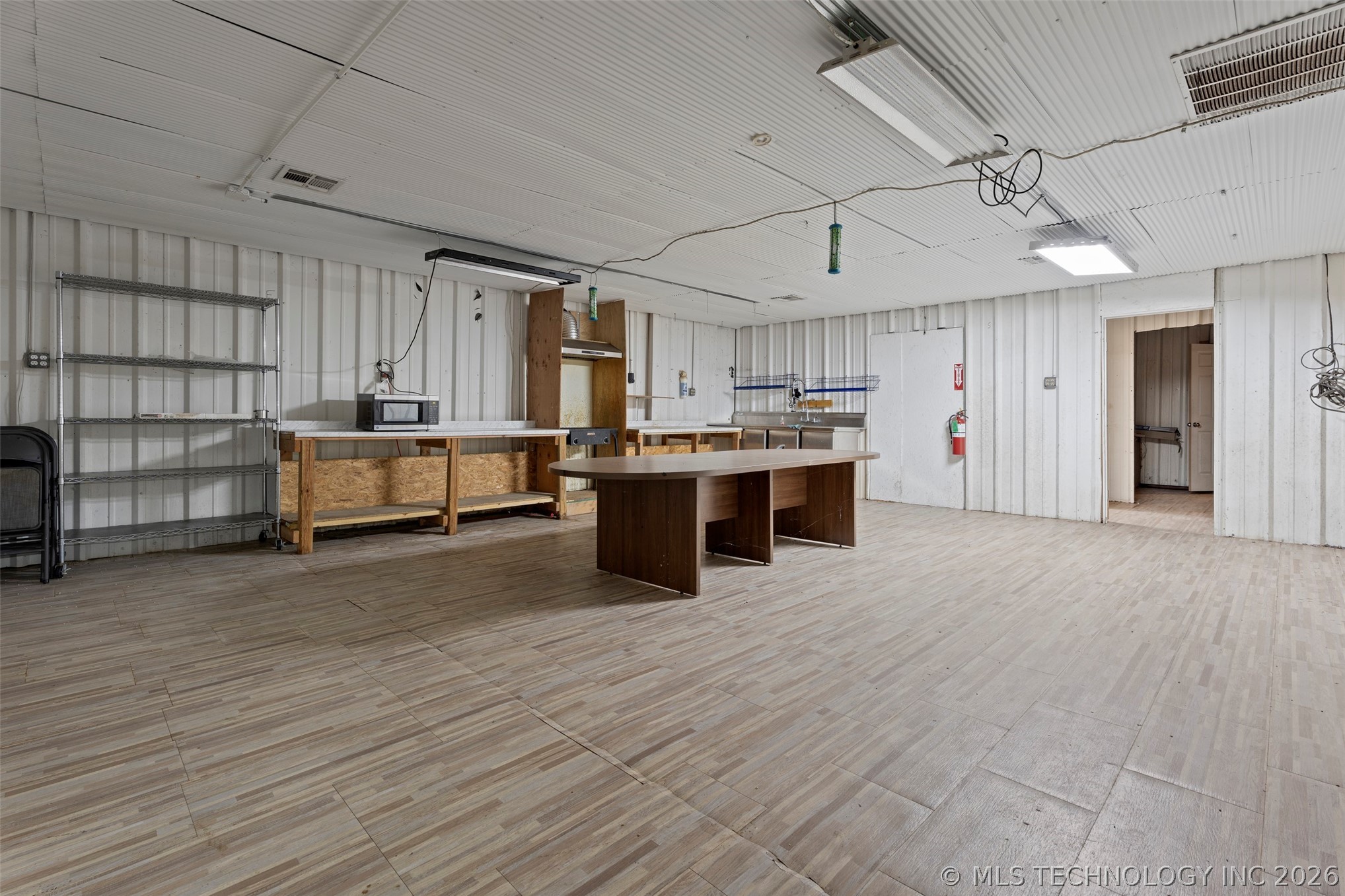 57530 E Us Highway 59 Fairland OK 74343