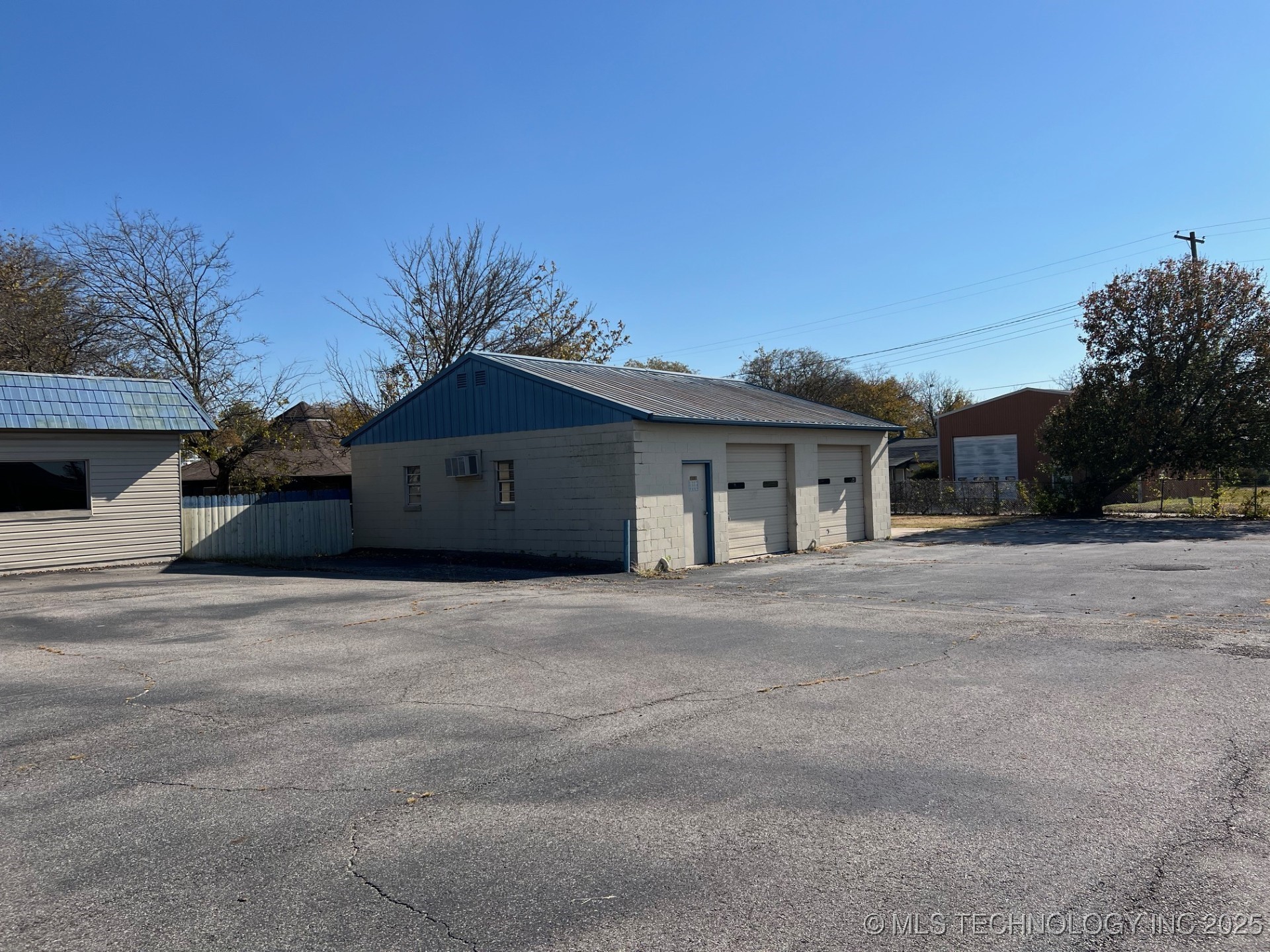 936 NW Grand Ardmore OK 73401