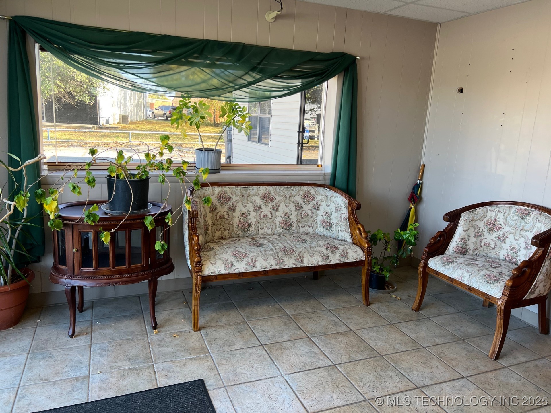 936 NW Grand Ardmore OK 73401