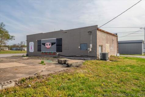 312 E Cherokee Avenue Nowata OK 74048