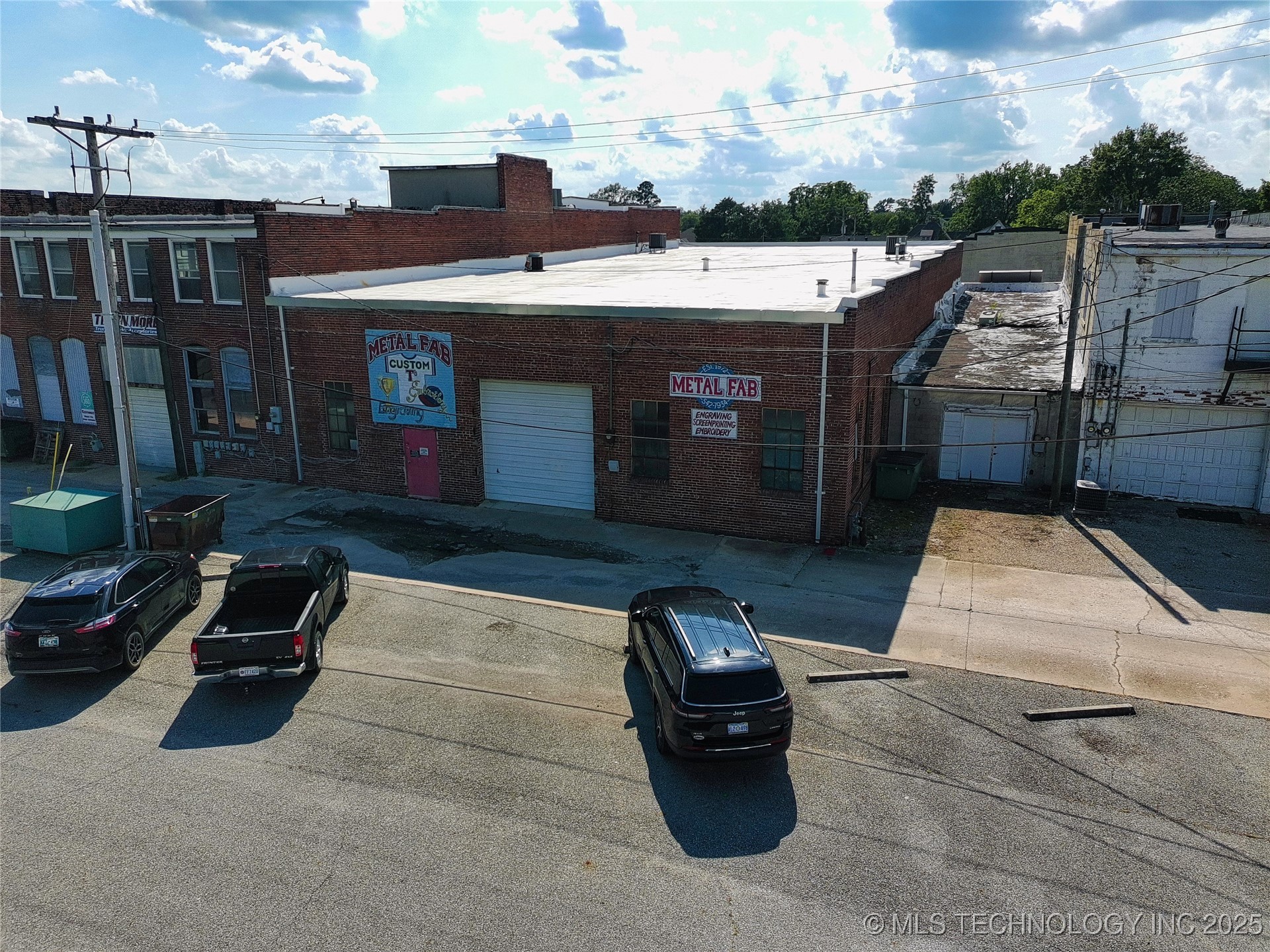306 N Main Miami OK 74354