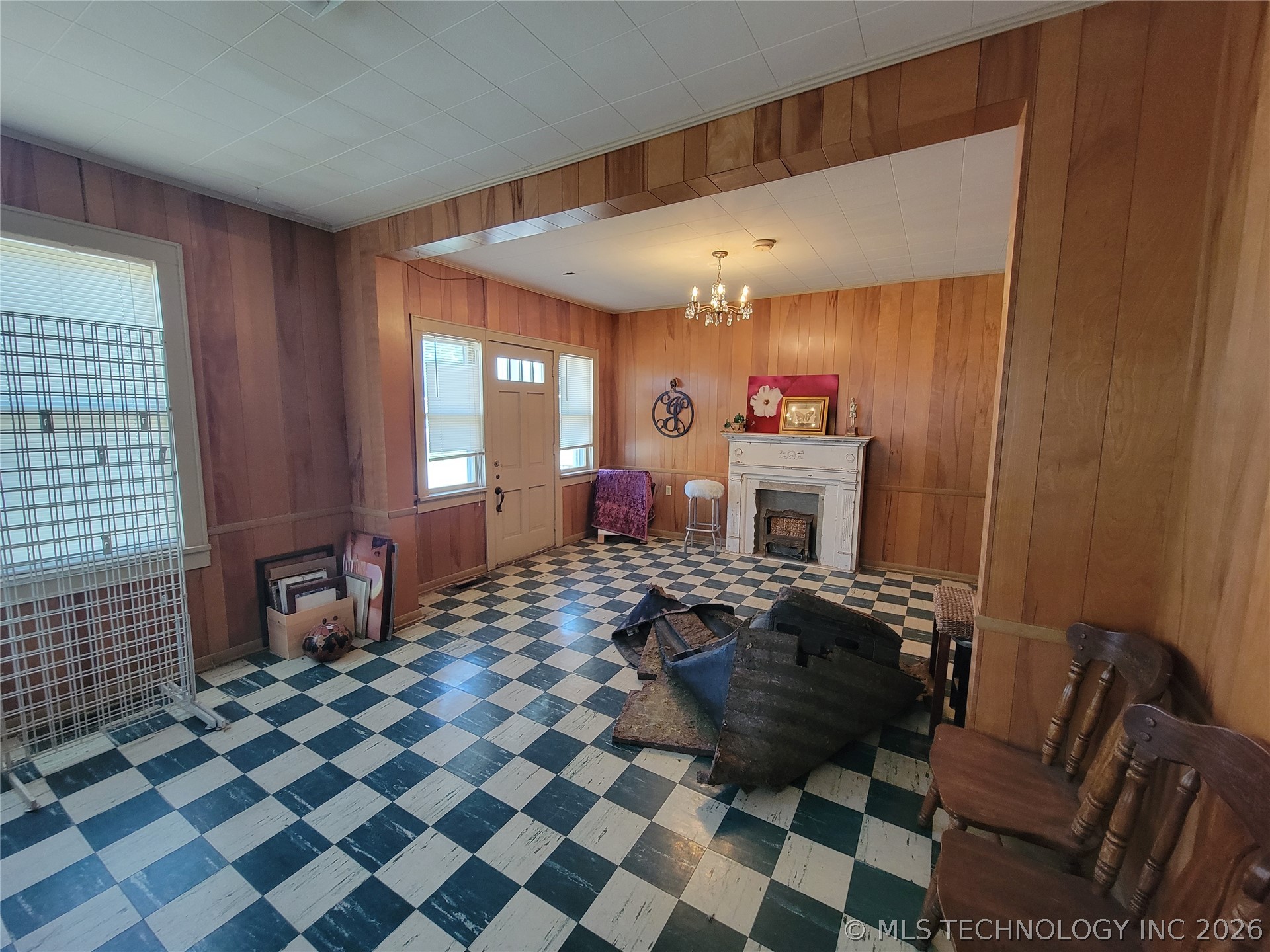 10 S Vann Street Pryor OK 74361
