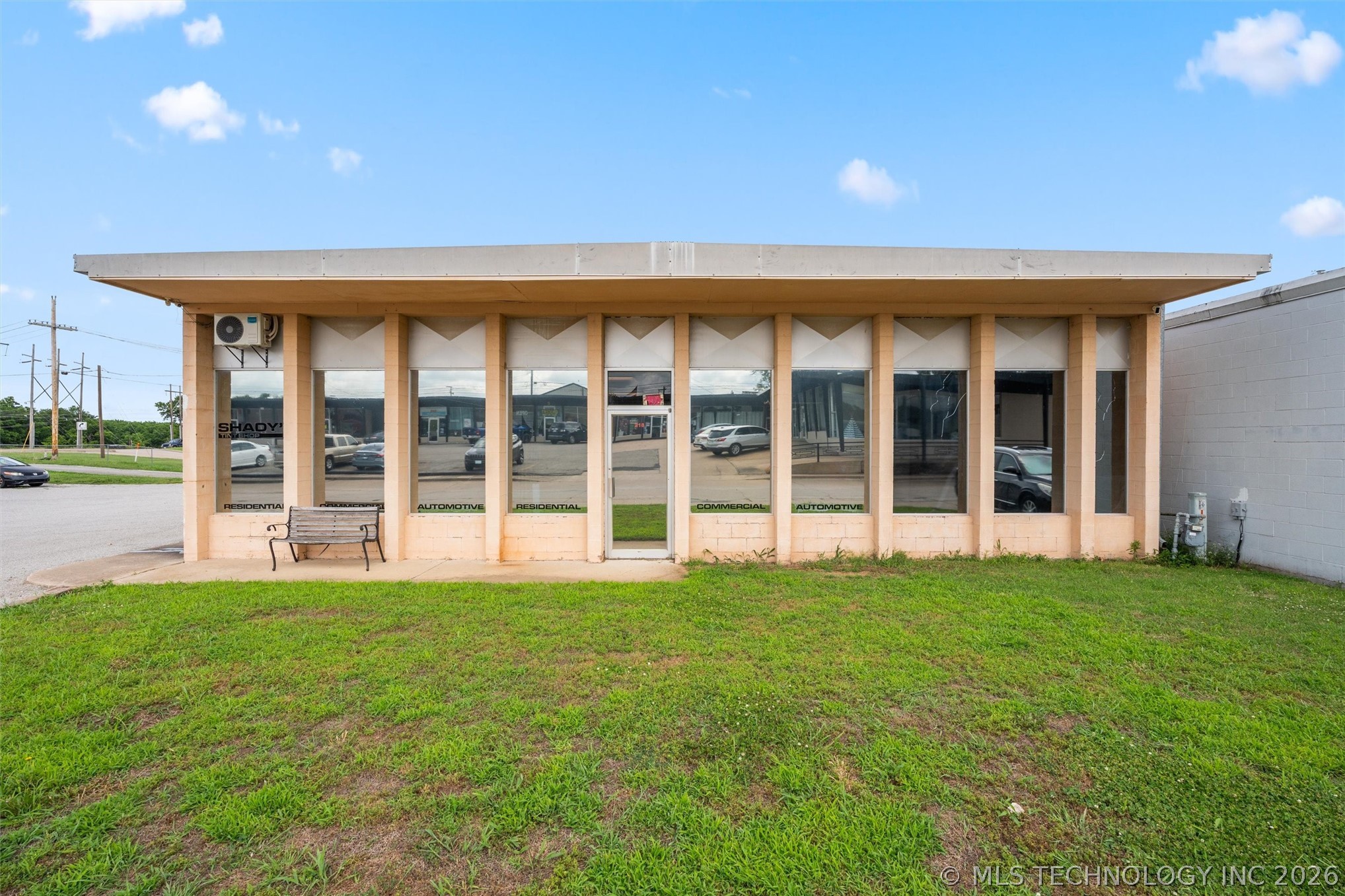 218 S Comanche Avenue Bartlesville OK 74003