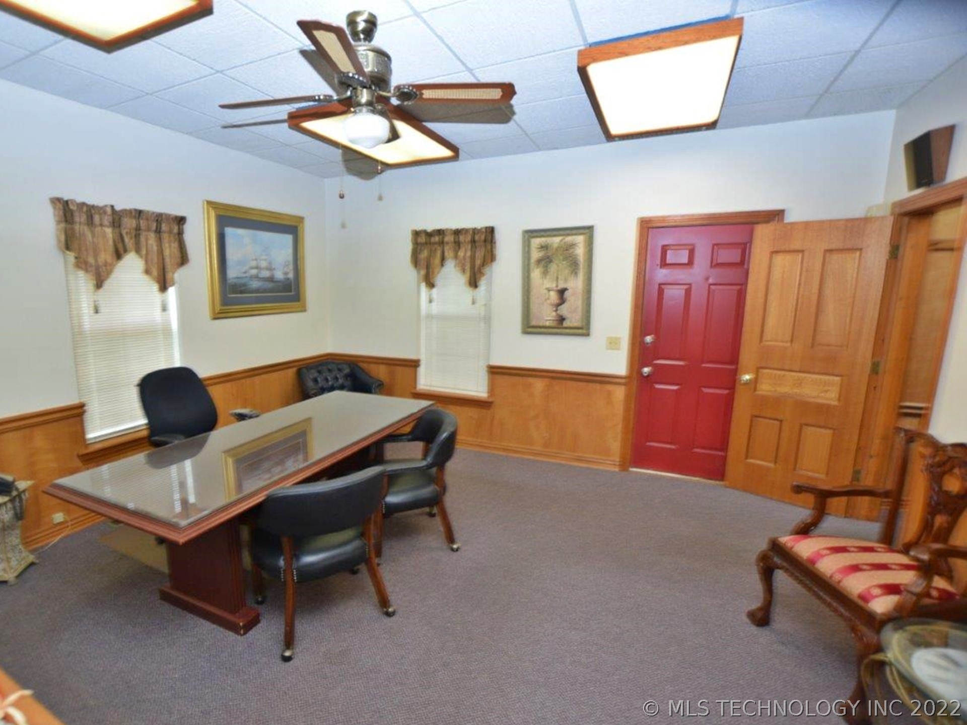 400 W Division Street Stilwell OK 74960
