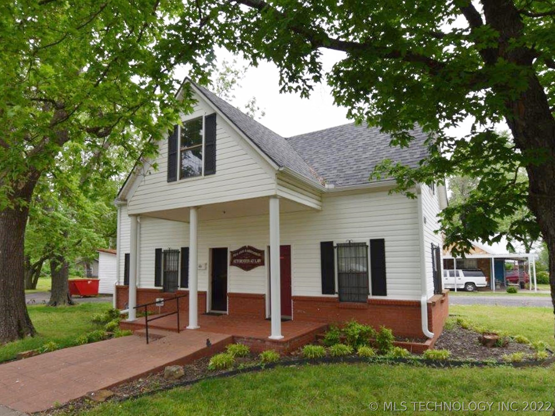 400 W Division Street Stilwell OK 74960