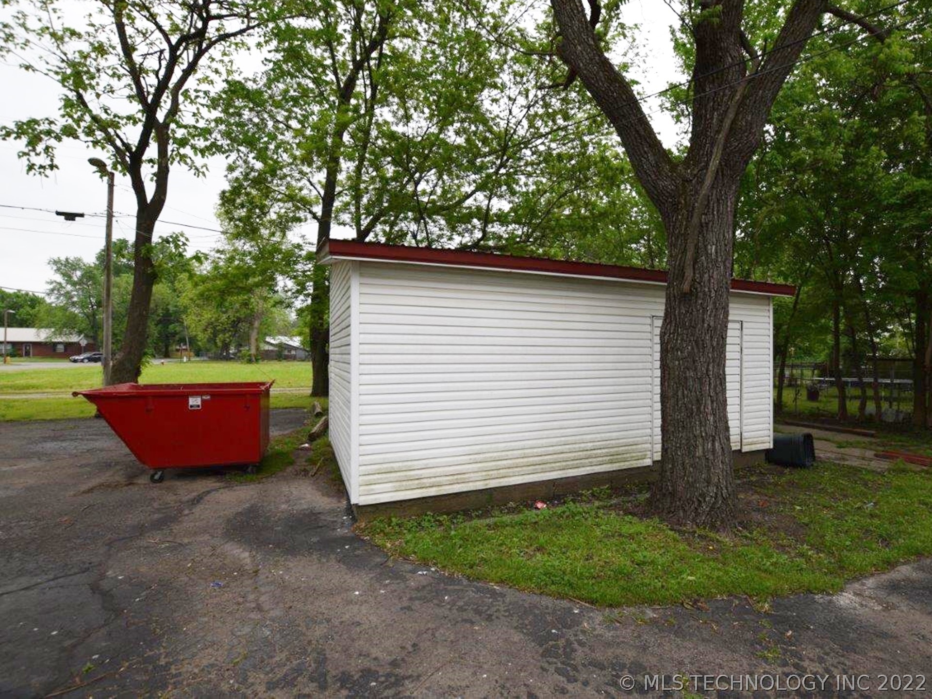 400 W Division Street Stilwell OK 74960