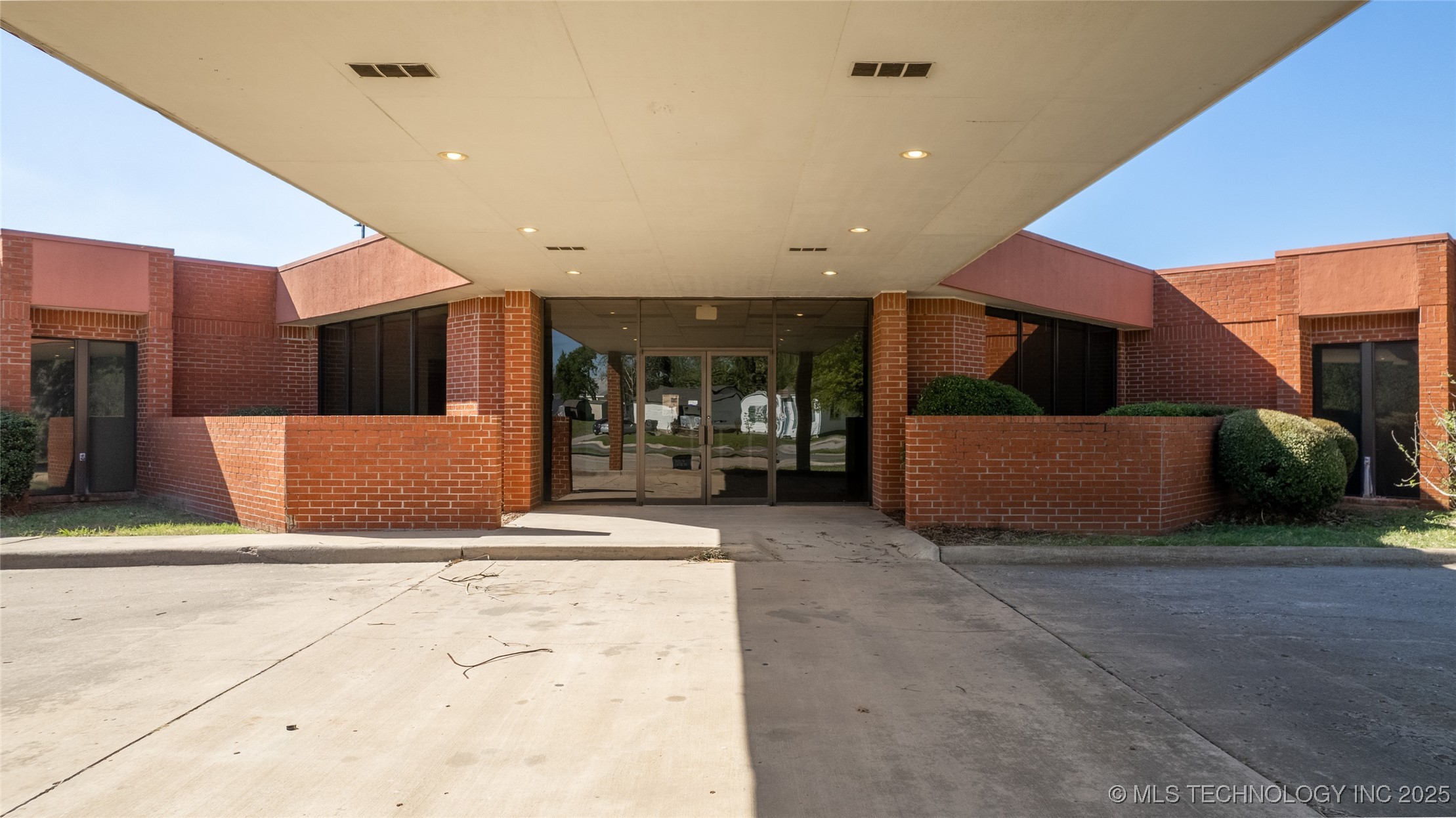1221 G Street NW Ardmore OK 73401