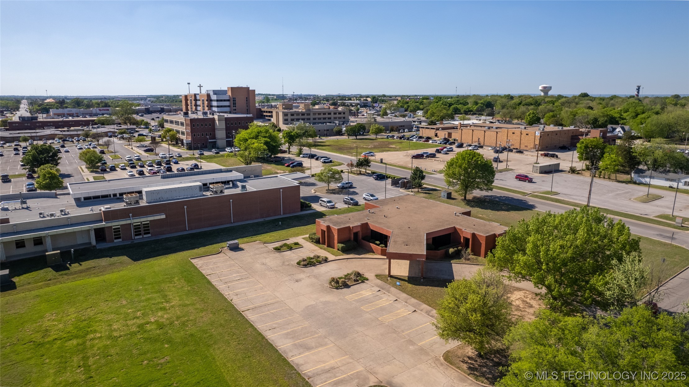 1221 G Street NW Ardmore OK 73401