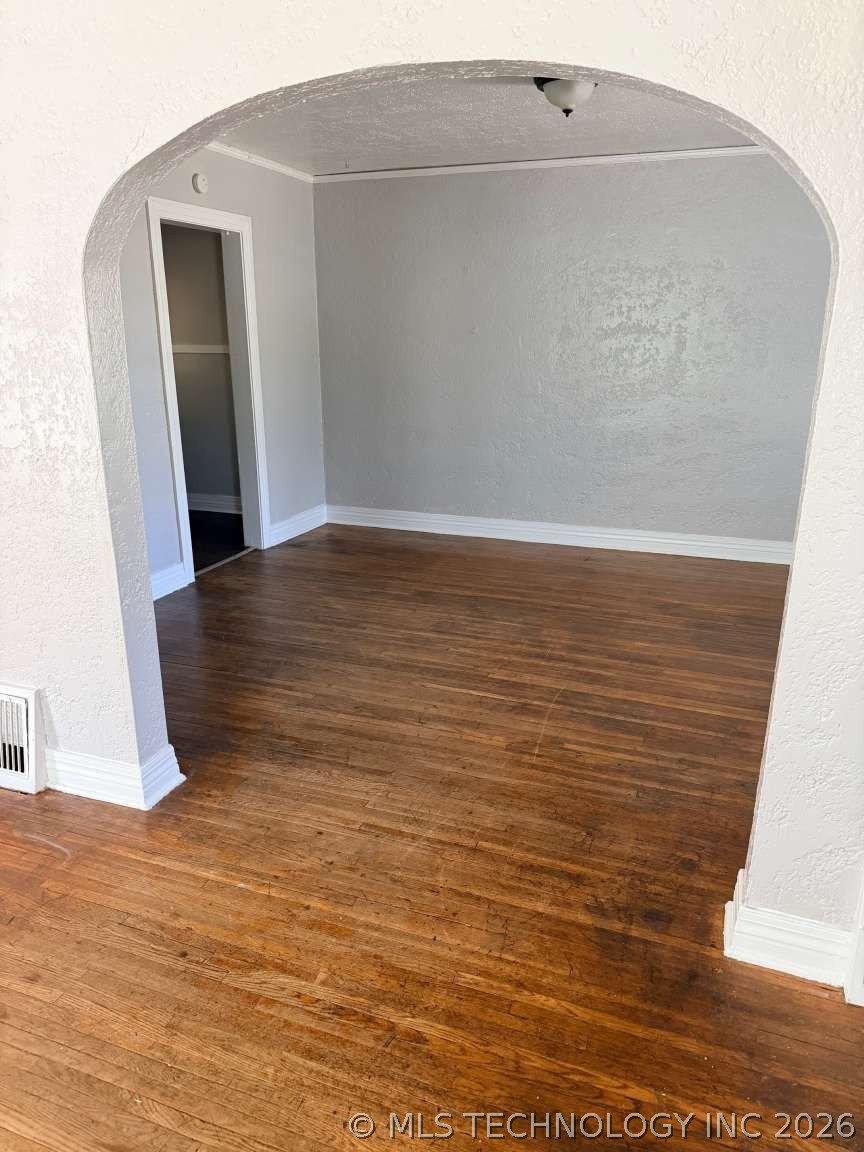 1204 S Saint Louis Avenue Tulsa OK 74120