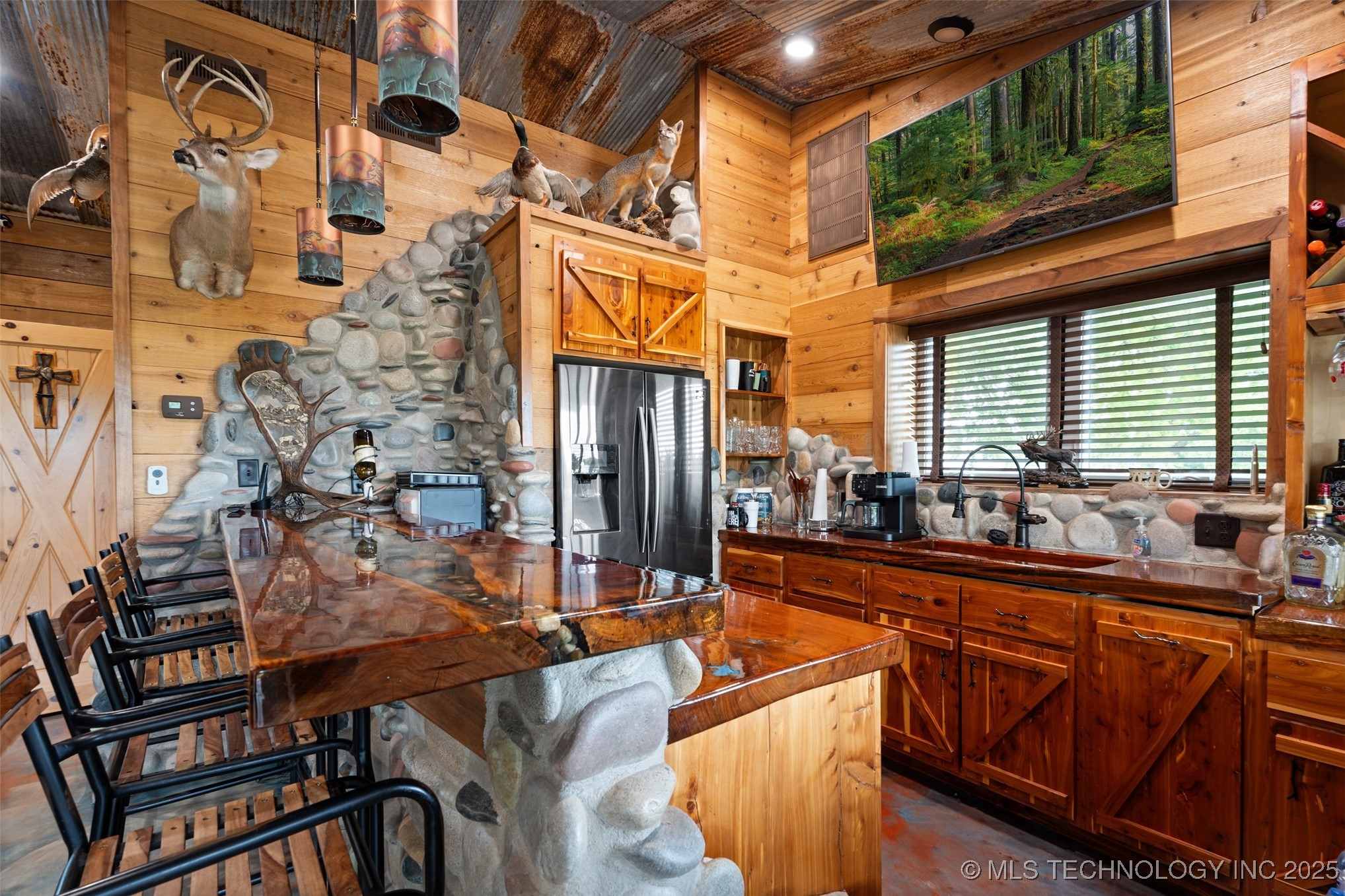 602 W 39th Street Grove OK 74344