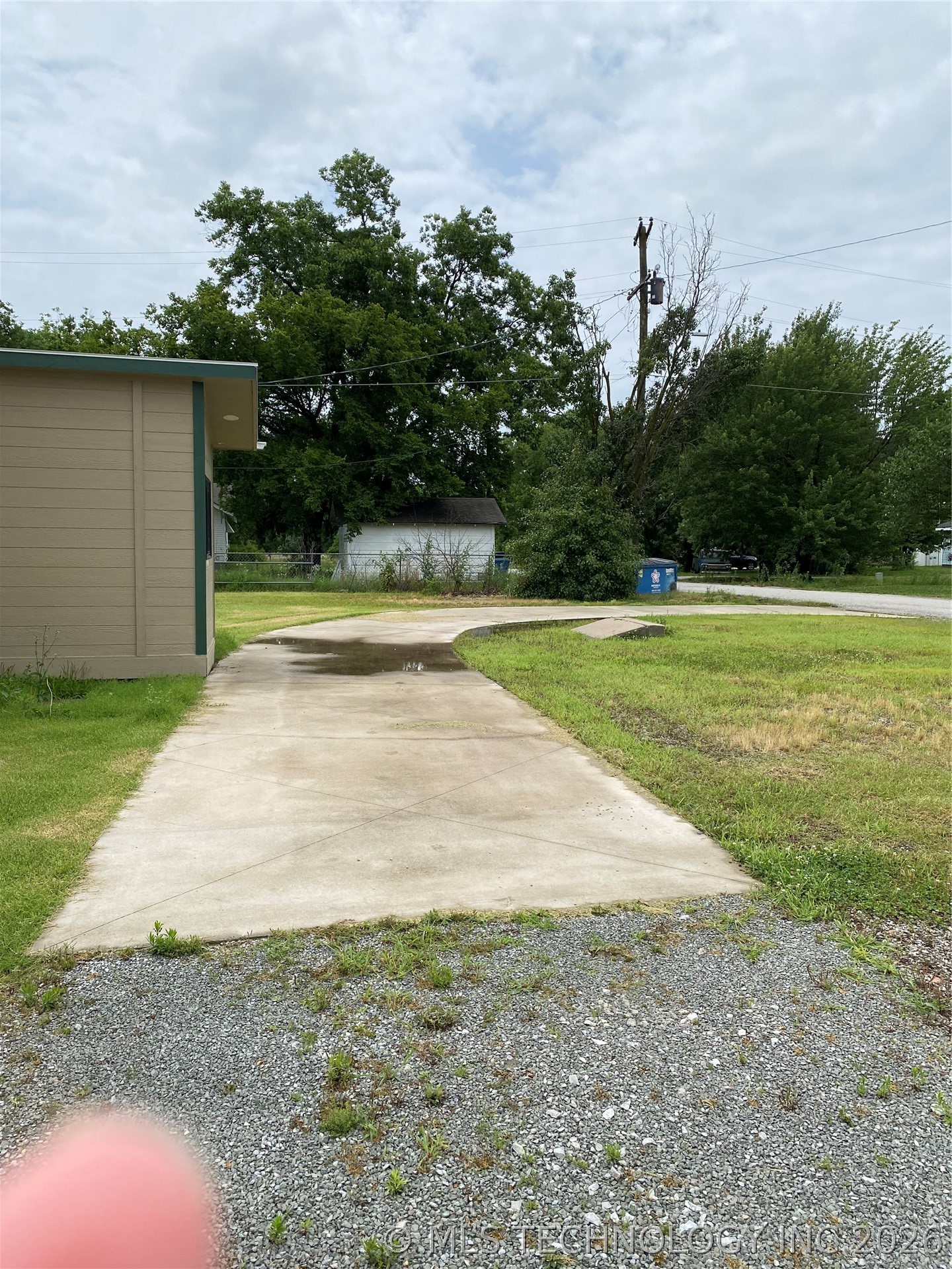 301 E Conner Avenue Fairland OK 74343