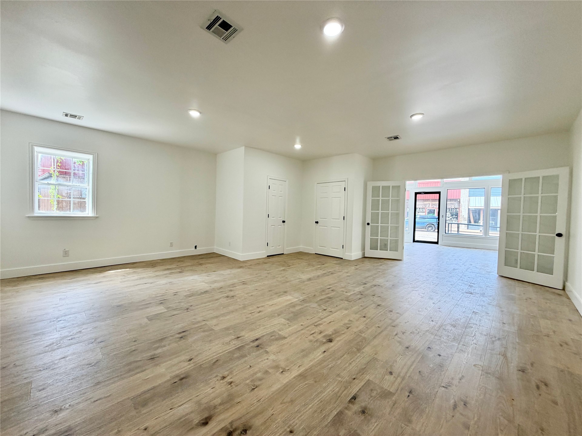 132 N Lee Street Fort Gibson OK 74434