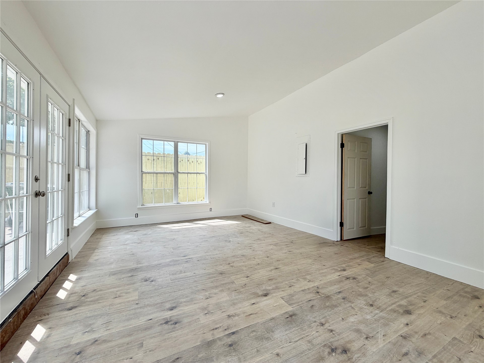 132 N Lee Street Fort Gibson OK 74434