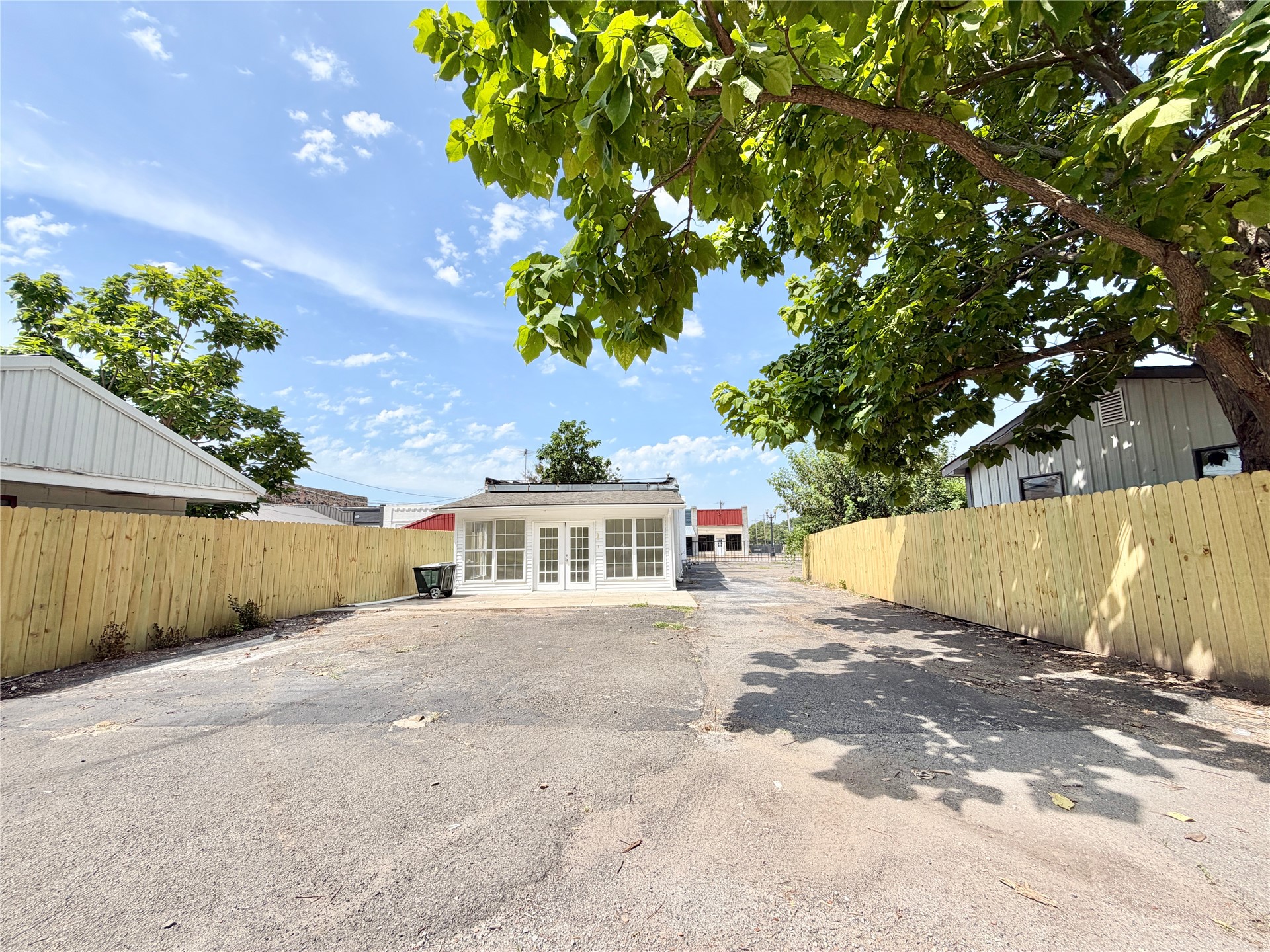 132 N Lee Street Fort Gibson OK 74434