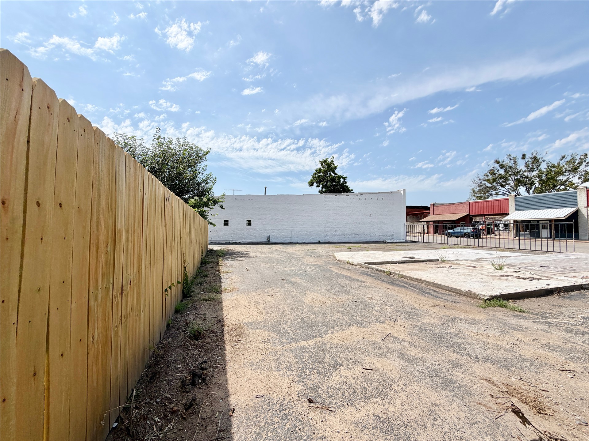 132 N Lee Street Fort Gibson OK 74434