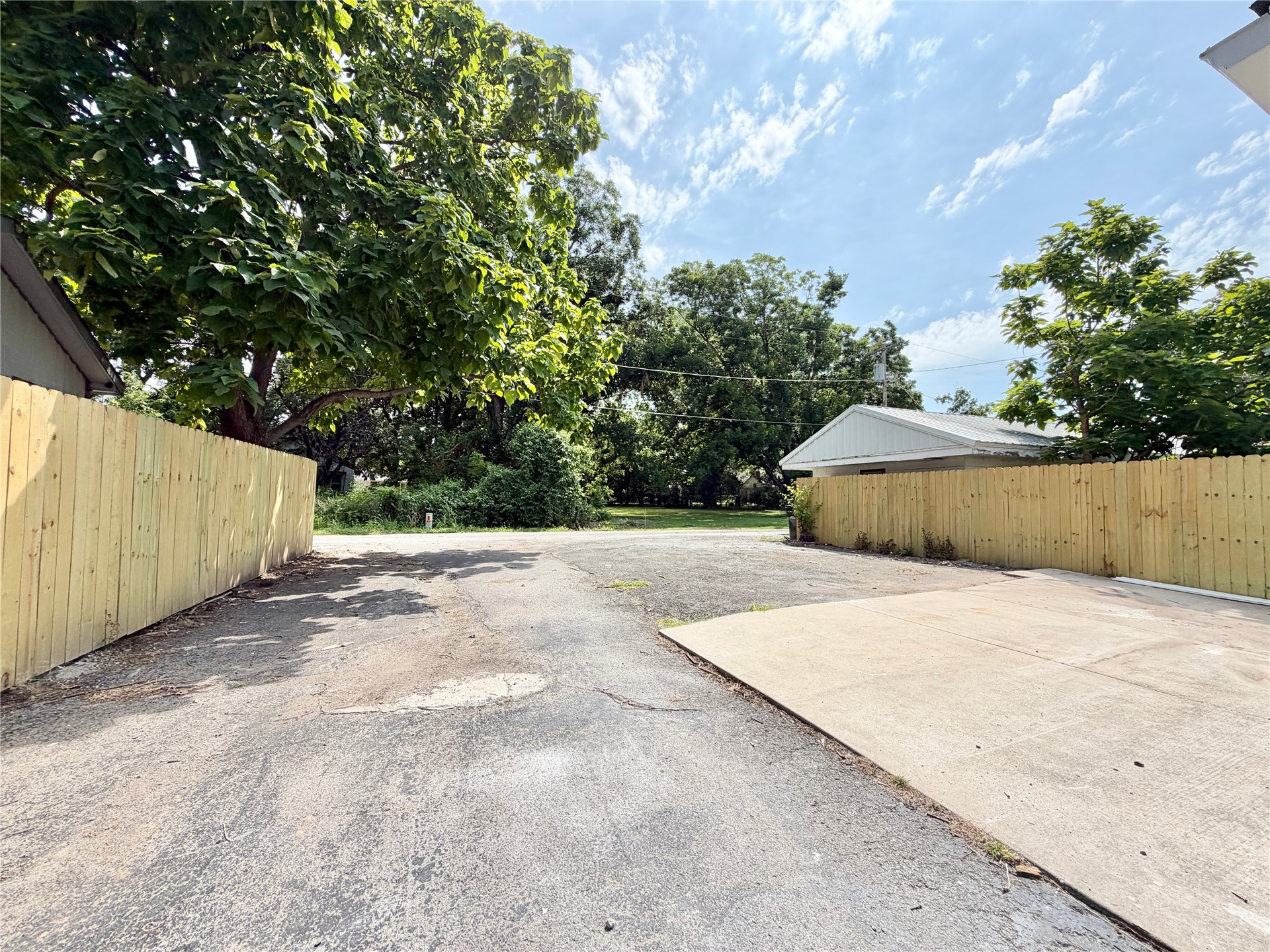 132 N Lee Street Fort Gibson OK 74434