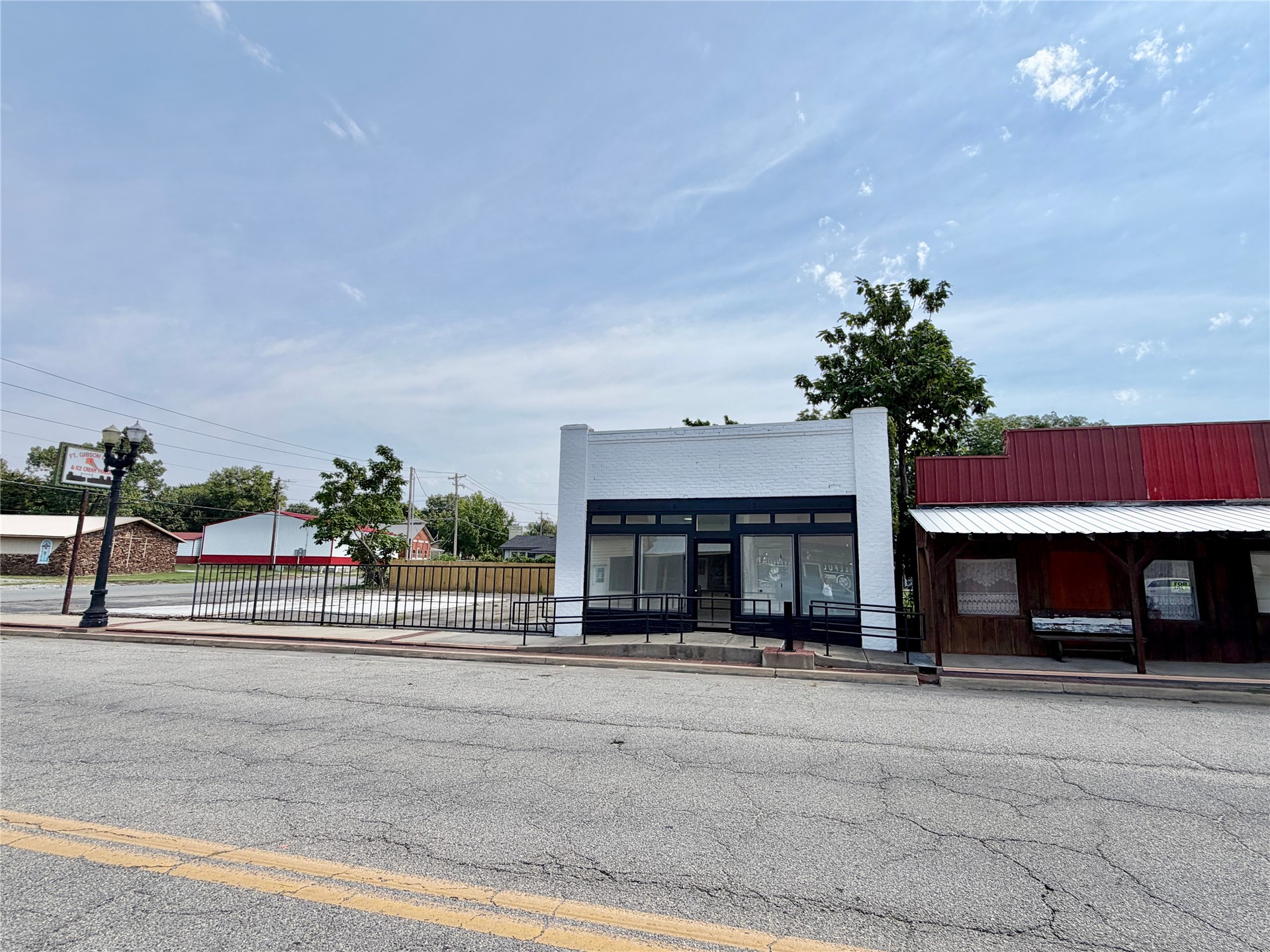 132 N Lee Street Fort Gibson OK 74434