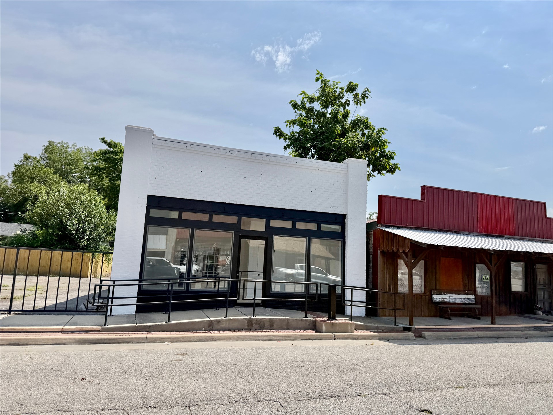 132 N Lee Street Fort Gibson OK 74434