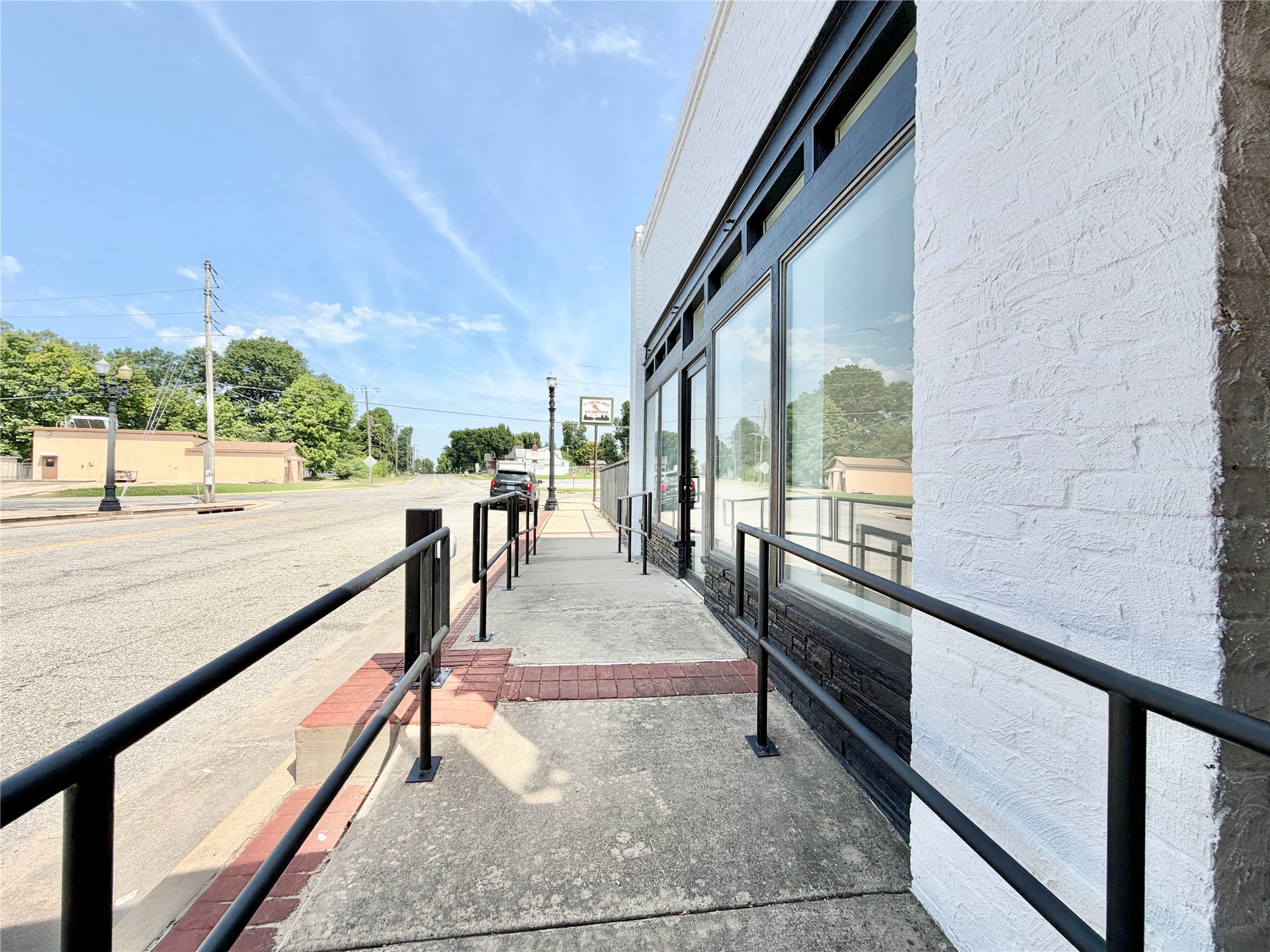 132 N Lee Street Fort Gibson OK 74434