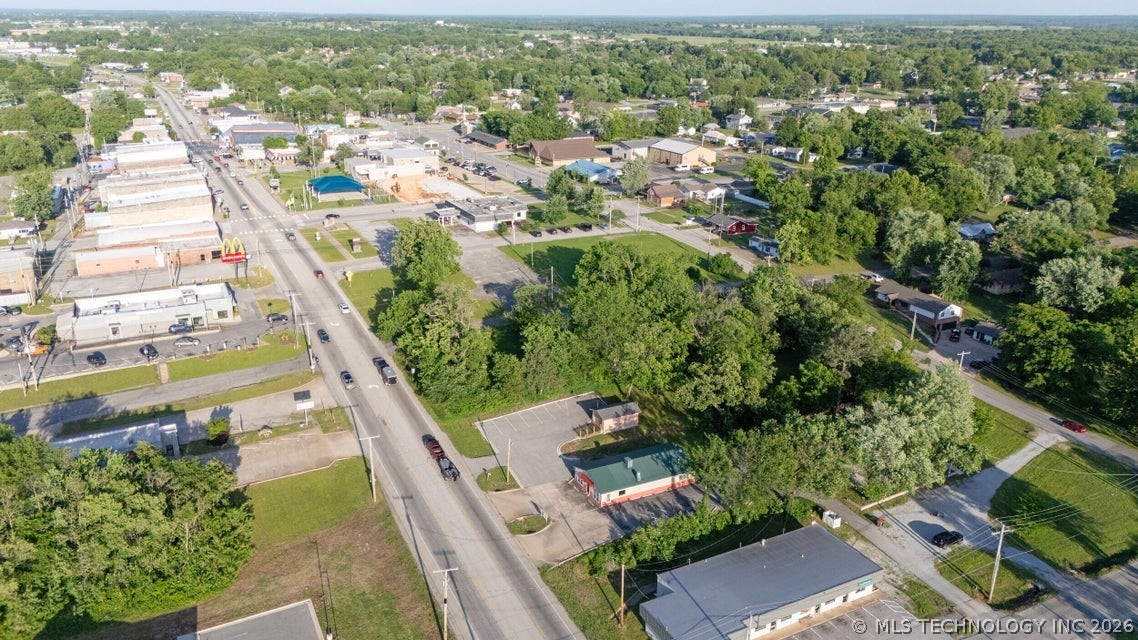 310 E 3rd Street Grove OK 74344