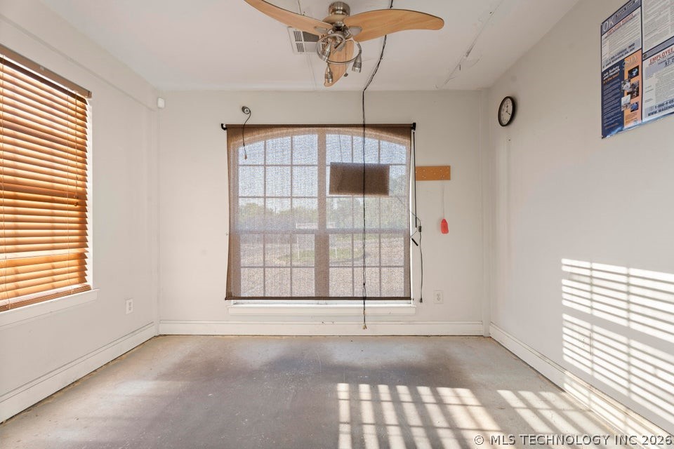 310 E 3rd Street Grove OK 74344
