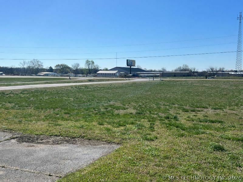 8205 E 586 Road Catoosa OK 74015