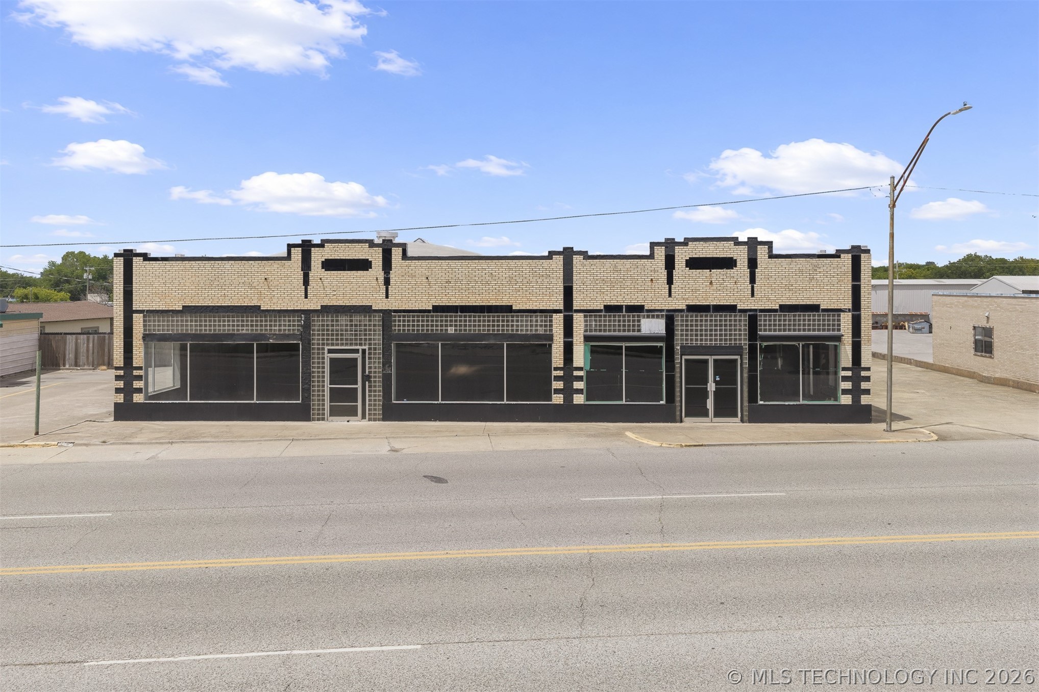 815 W Broadway Street Ardmore OK 73401