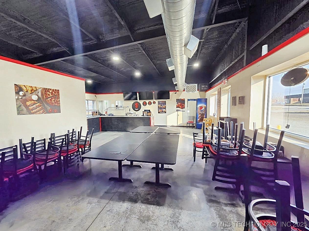 301 N F Street Yale OK 74085
