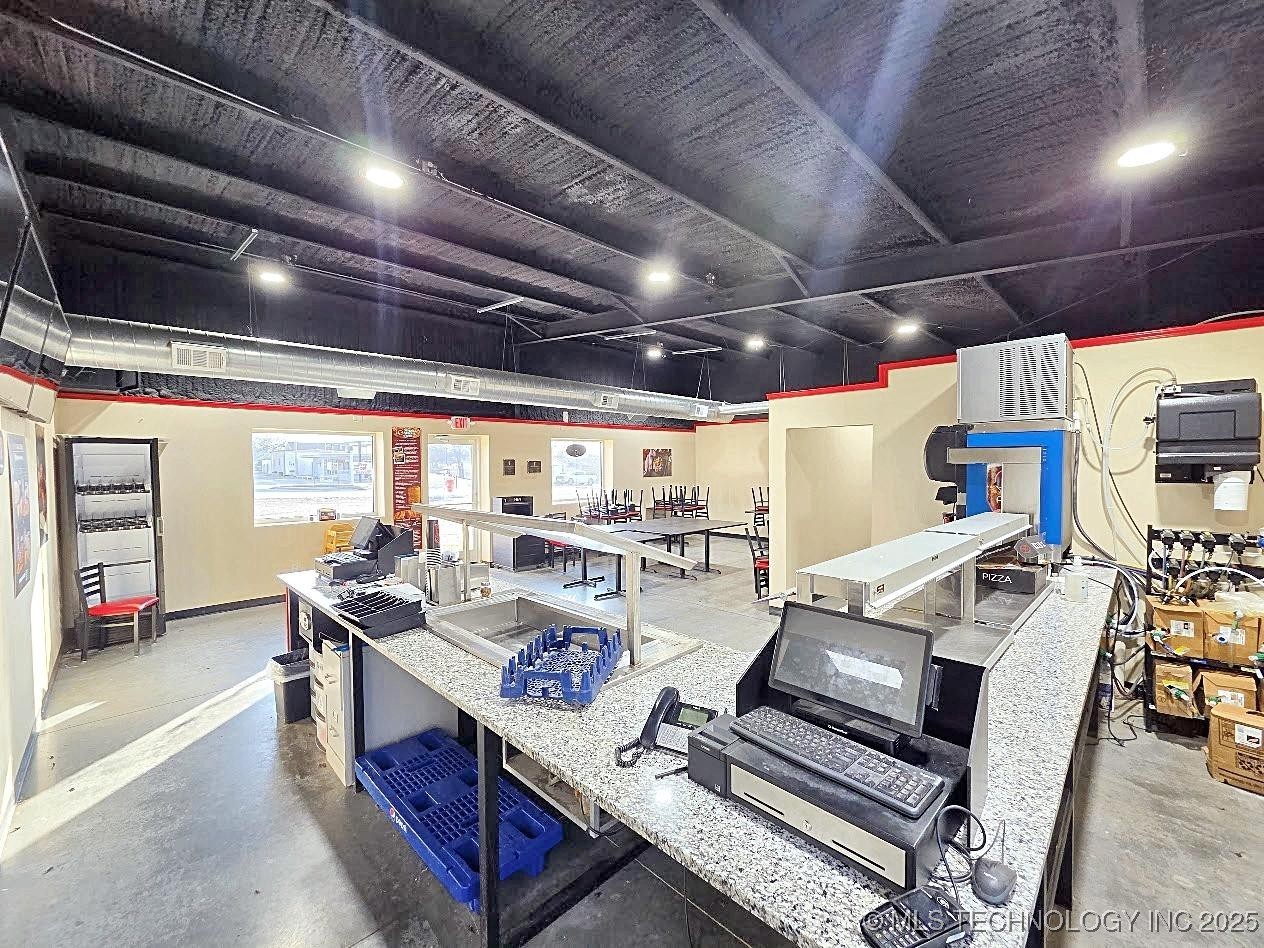 301 N F Street Yale OK 74085